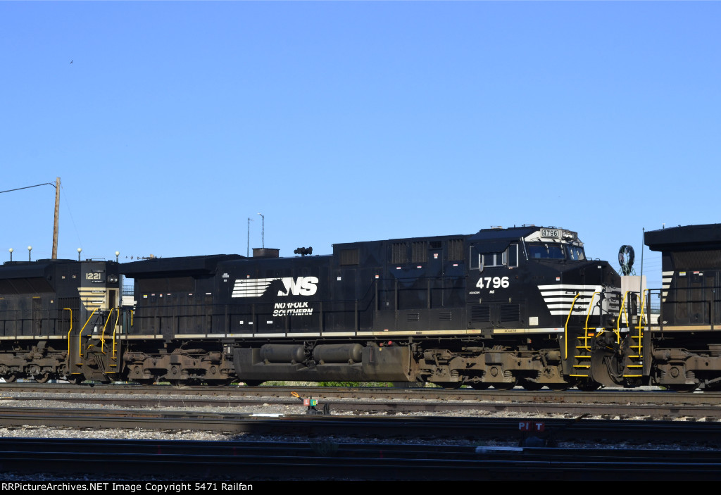 NS 4796 - Roster